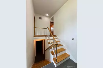 575 Eastdale Drive, Dayton, OH 45415 - Photo 6