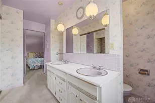 6301 Blossom Park Dr, West Carrollton, OH 45449 - Photo 18