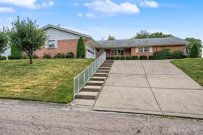 6301 Blossom Park Drive, West Carrollton, OH 45449 - Photo 2