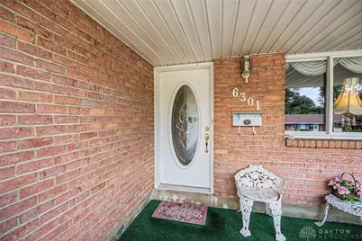 6301 Blossom Park Drive, West Carrollton, OH 45449 - Photo 4