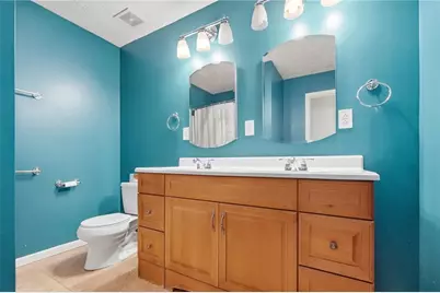 8800 Sugarcreek Point, Washington Twp, OH 45458 - Photo 36