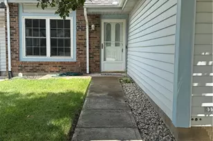 481 Meadow View Ct, Vandalia, OH 45377 - Photo 4