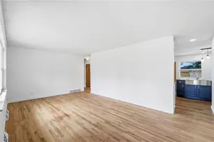 214 Plymouth Ave, Brookville, OH 45309 - Photo 8