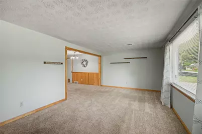812 Kenosha Road, Kettering, OH 45429 - Photo 8