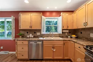3436 Greer Dr, Beavercreek, OH 45430 - Photo 10