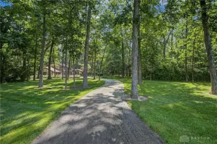 2610 Trebein Rd, Beavercreek, OH 45385 - Photo 2