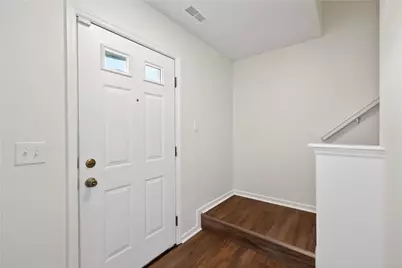 2295 Murphy Drive, Fairborn, OH 45324 - Photo 4