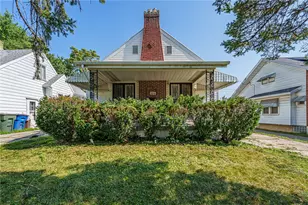 109 E Siebenthaler Ave, Dayton, OH 45405 - Photo 2