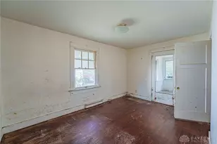 109 E Siebenthaler Ave, Dayton, OH 45405 - Photo 12