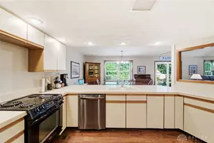 9015 Academy View Ct, Washington Twp, OH 45458 - Photo 8