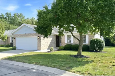 819 Spring Lake Circle, Enon, OH 45323 - Photo 2