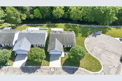819 Spring Lake Circle, Enon, OH 45323 - Photo 34