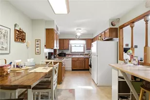 819 Spring Lake Cir, Enon, OH 45323 - Photo 8