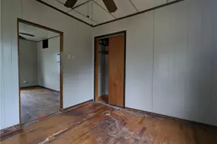 711 Kinnane Ave, Springfield Twp, OH 45505 - Photo 4
