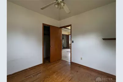 711 Kinnane Avenue, Springfield Twp, OH 45505 - Photo 8