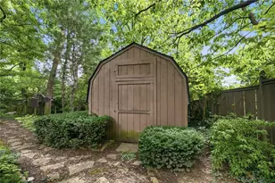 2236 Berrycreek Dr, Kettering, OH 45440 - Photo 44