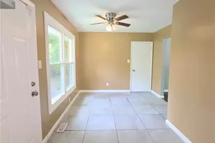 3546 Hermosa Dr, Trotwood, OH 45416 - Photo 10