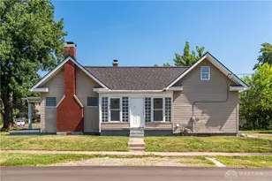 2744 S Smithville Rd, Dayton, OH 45420 - Photo 2