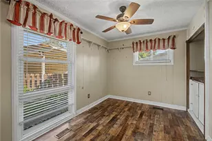 481 Darnell Dr, Riverside, OH 45431 - Photo 8