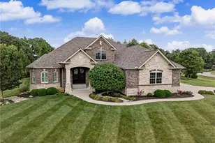 696 Treeline Ct, Clear Creek Township, OH 45066 - Photo 1