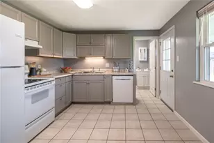 212 Doyle Ave, Brookville, OH 45309 - Photo 6