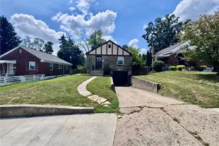 250 Castlewood Ave, Dayton, OH 45405 - Photo 2