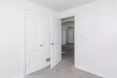 416 E Bruce Avenue, Dayton, OH 45405 - Photo 8