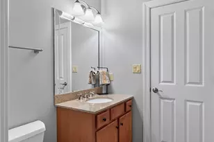 2298 Crestridge Dr, Butler Twp, OH 45414 - Photo 28