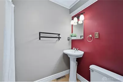 411 E Sycamore Street, Miamisburg, OH 45342 - Photo 18