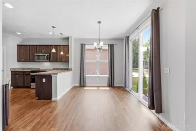 5788 Oak Creek Trail, Huber Heights, OH 45424 - Photo 10