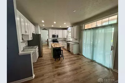3547 Queen Victoria Court, Beavercreek, OH 45431 - Photo 8