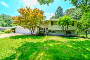 906 New England Ave, Dayton, OH 45429 - Photo 2