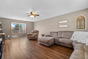 1279 Glen Kegley Dr, Xenia, OH 45385 - Photo 10