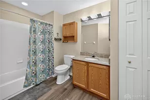 224 Edinburgh Village Dr, Washington Twp, OH 45458 - Photo 24