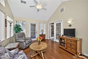 224 Edinburgh Village Dr, Washington Twp, OH 45458 - Photo 26