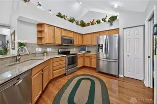 224 Edinburgh Village Dr, Washington Twp, OH 45458 - Photo 30
