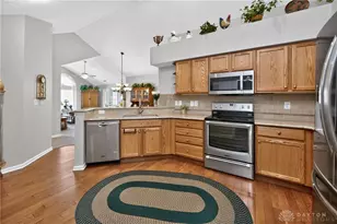 224 Edinburgh Village Dr, Washington Twp, OH 45458 - Photo 28