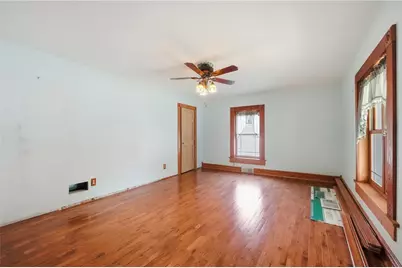 649 E High Street, Springfield, OH 45505 - Photo 12