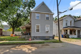 12 Meridian St, Dayton, OH 45403 - Photo 2