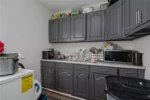 12 Meridian St, Dayton, OH 45403 - Photo 10