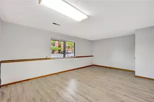 10667 Montgomery Rd, Cincinnati, OH 45242 - Photo 26
