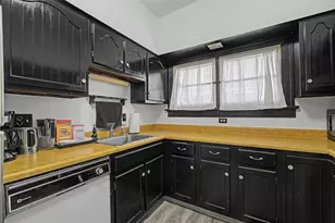 3015 Wellington Dr, Dayton, OH 45410 - Photo 14