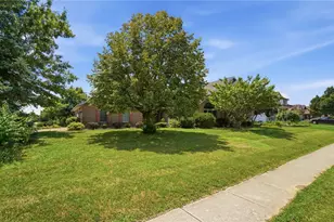 806 Claymore Ct, Tipp City, OH 45371 - Photo 4