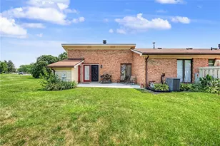 1290 Hollowbrook Dr, Centerville, OH 45458 - Photo 30