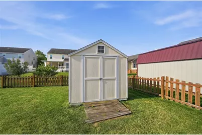 7101 Bluestream Drive, Tipp City, OH 45371 - Photo 42