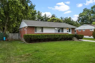 2902 Armen Ave, Kettering, OH 45432 - Photo 2