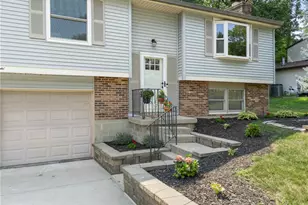4008 Willow Run Dr, Beavercreek, OH 45430 - Photo 6