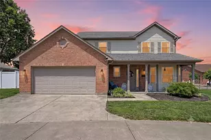 106 S Montgomery St, Union, OH 45322 - Photo 2
