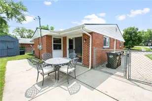 1733 Beaver Creek Ln, Dayton, OH 45429 - Photo 28