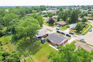 1733 Beaver Creek Ln, Dayton, OH 45429 - Photo 38
